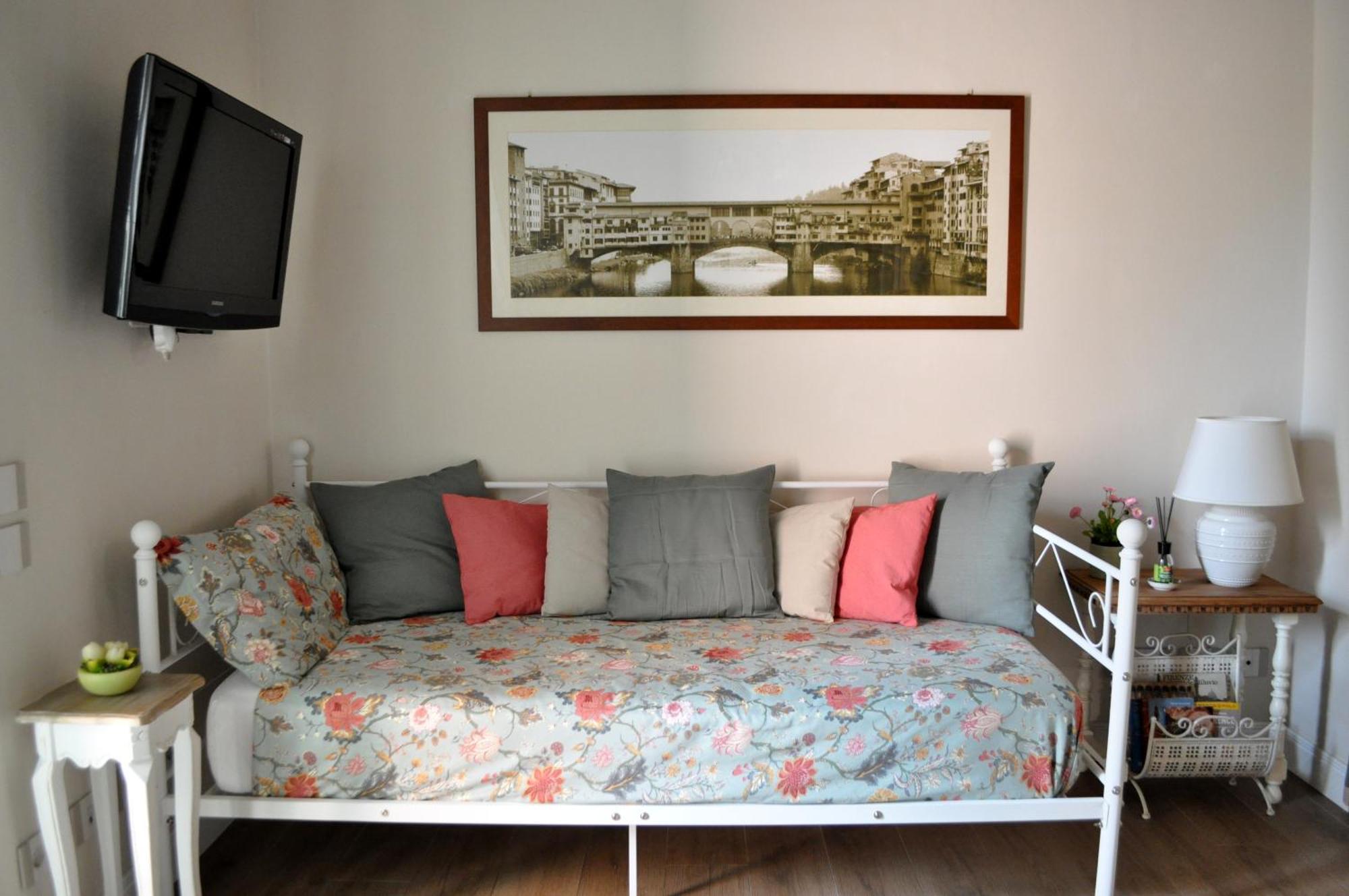 Messer Niccolo - In Appartamento